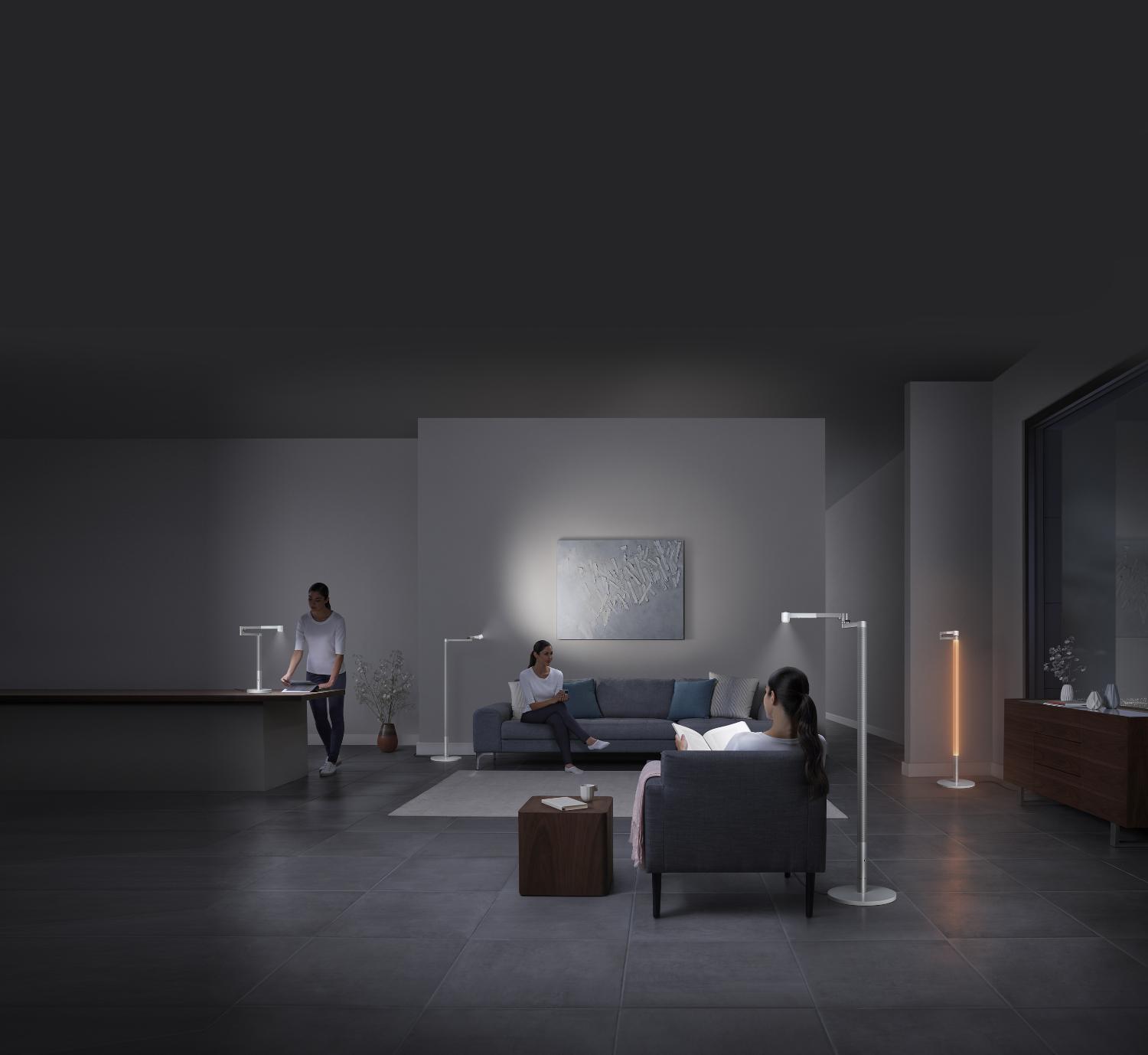 Maison avec plusieurs lampes Dyson Solarcycle Morph utilisées de différentes manières